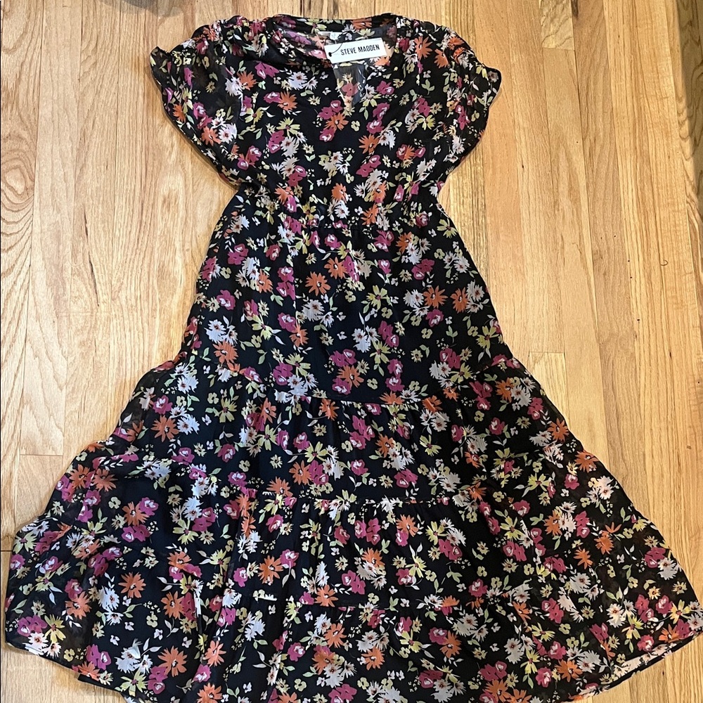Steve Madden Black Floral dress